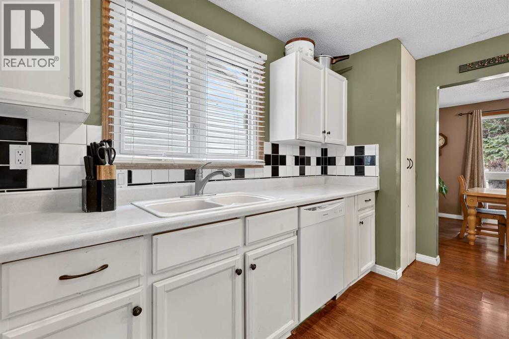 12 Brentwood Drive E photo 22