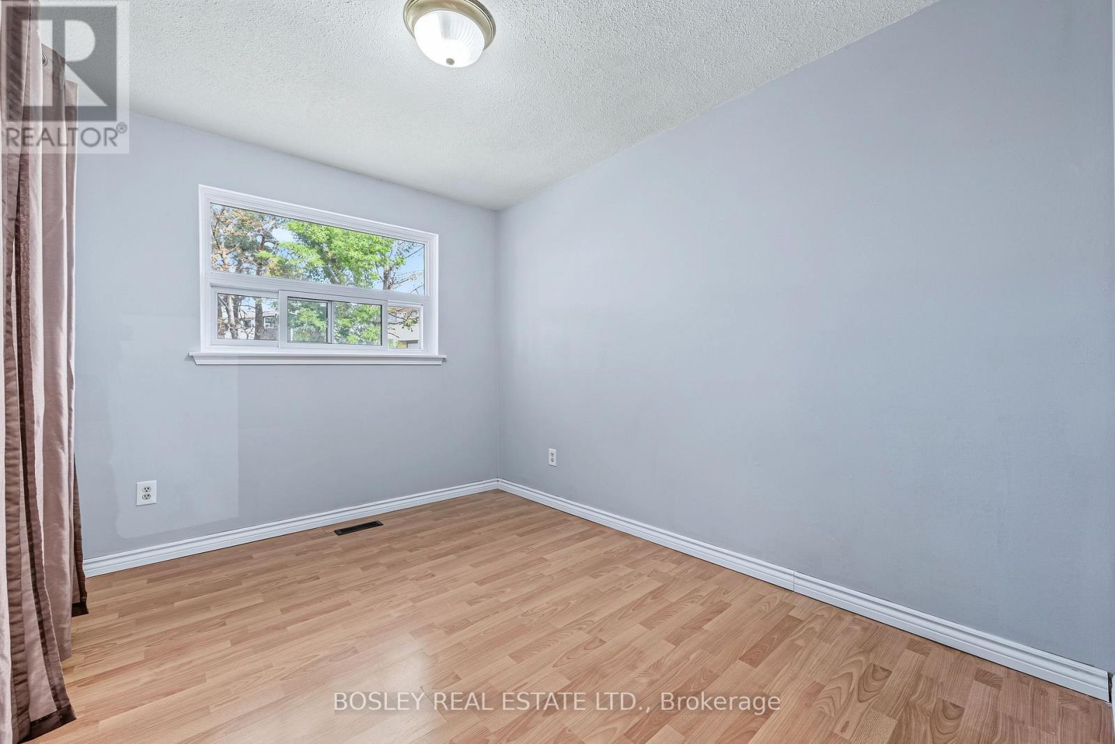 46 Austen Lane, Barrie, Ontario  L4N 5C7 - Photo 18 - S13819558