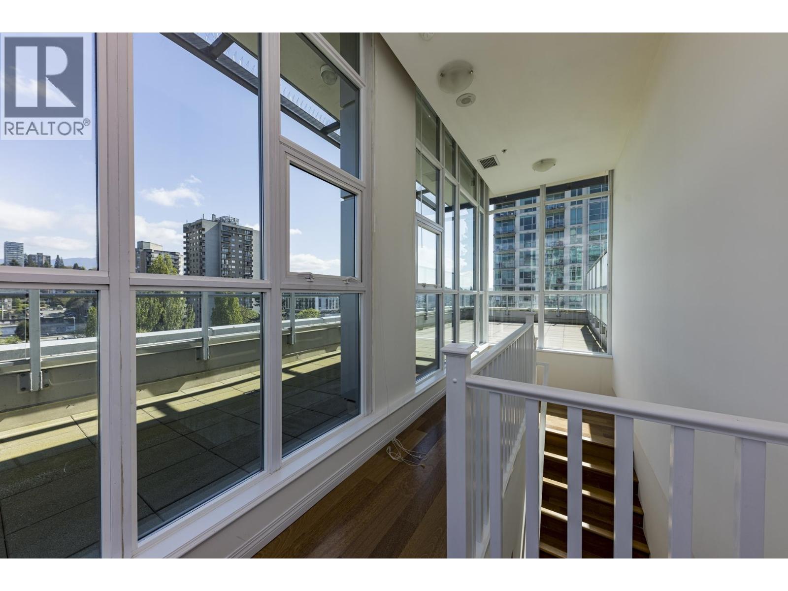 Ph1 168 E Esplanade, North Vancouver, British Columbia  V7L 4X8 - Photo 13 - R3148481