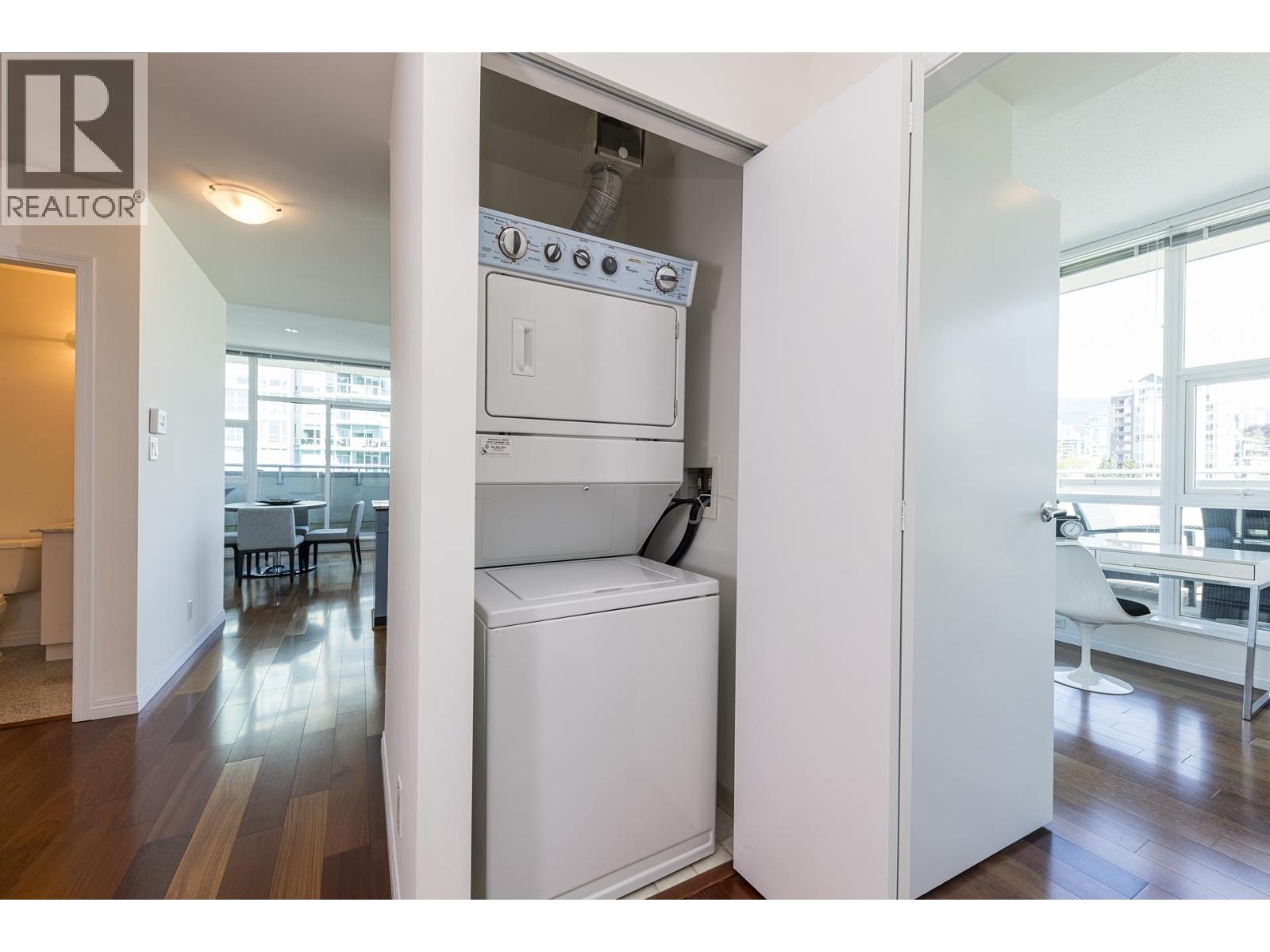 Ph1 168 E Esplanade, North Vancouver, British Columbia  V7L 4X8 - Photo 27 - R3148481