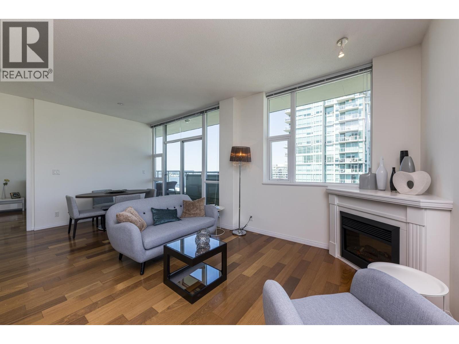 Ph1 168 E Esplanade, North Vancouver, British Columbia  V7L 4X8 - Photo 15 - R3148481