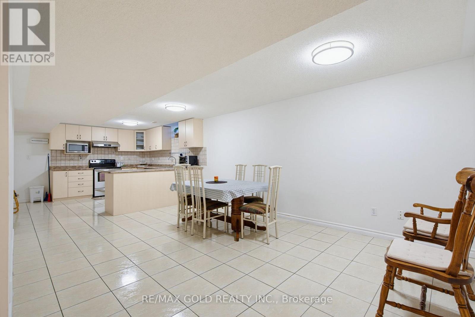 29 Blaketon Court, Brampton, Ontario  L6P 1K7 - Photo 44 - W13819182