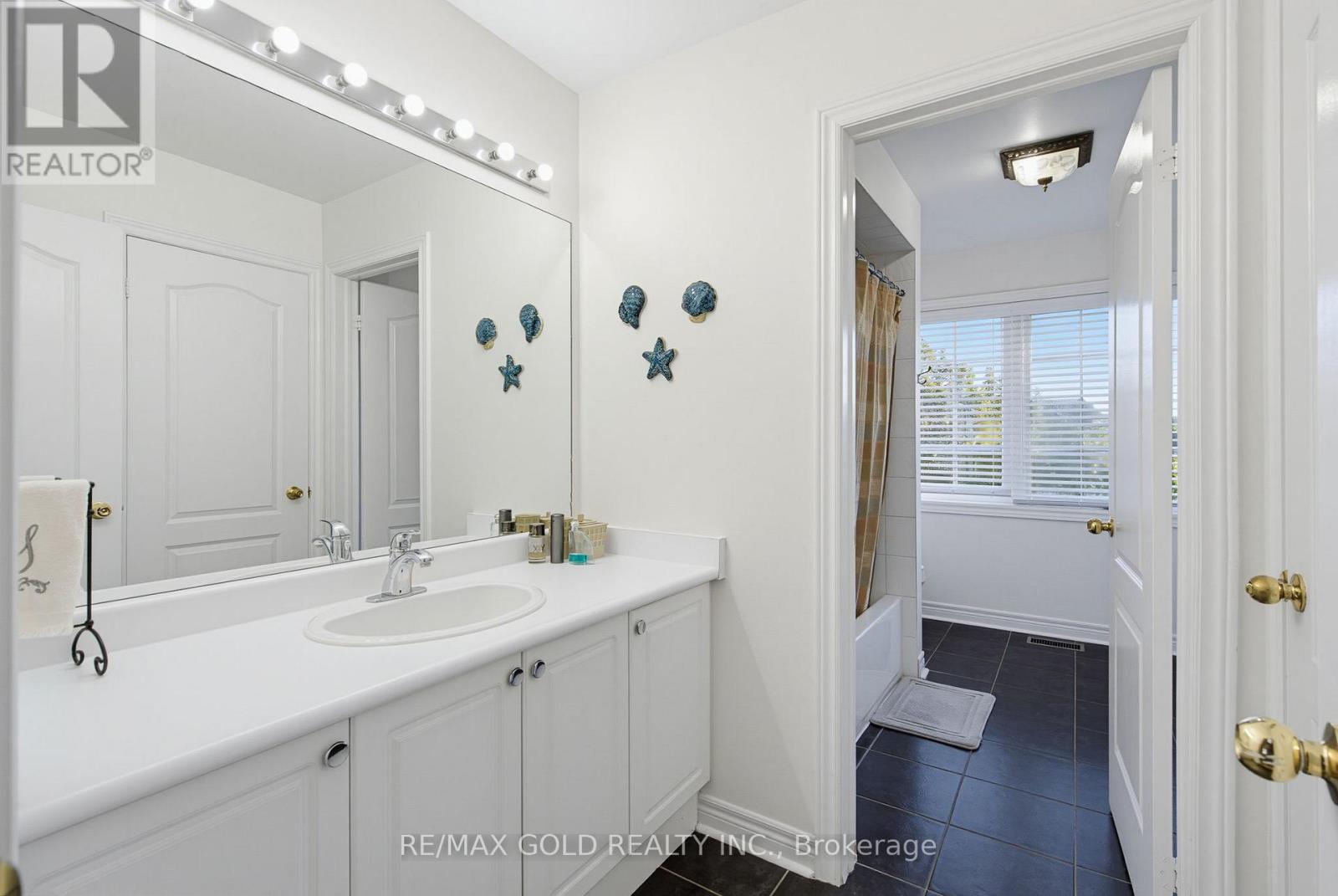29 Blaketon Court, Brampton, Ontario  L6P 1K7 - Photo 31 - W13819182