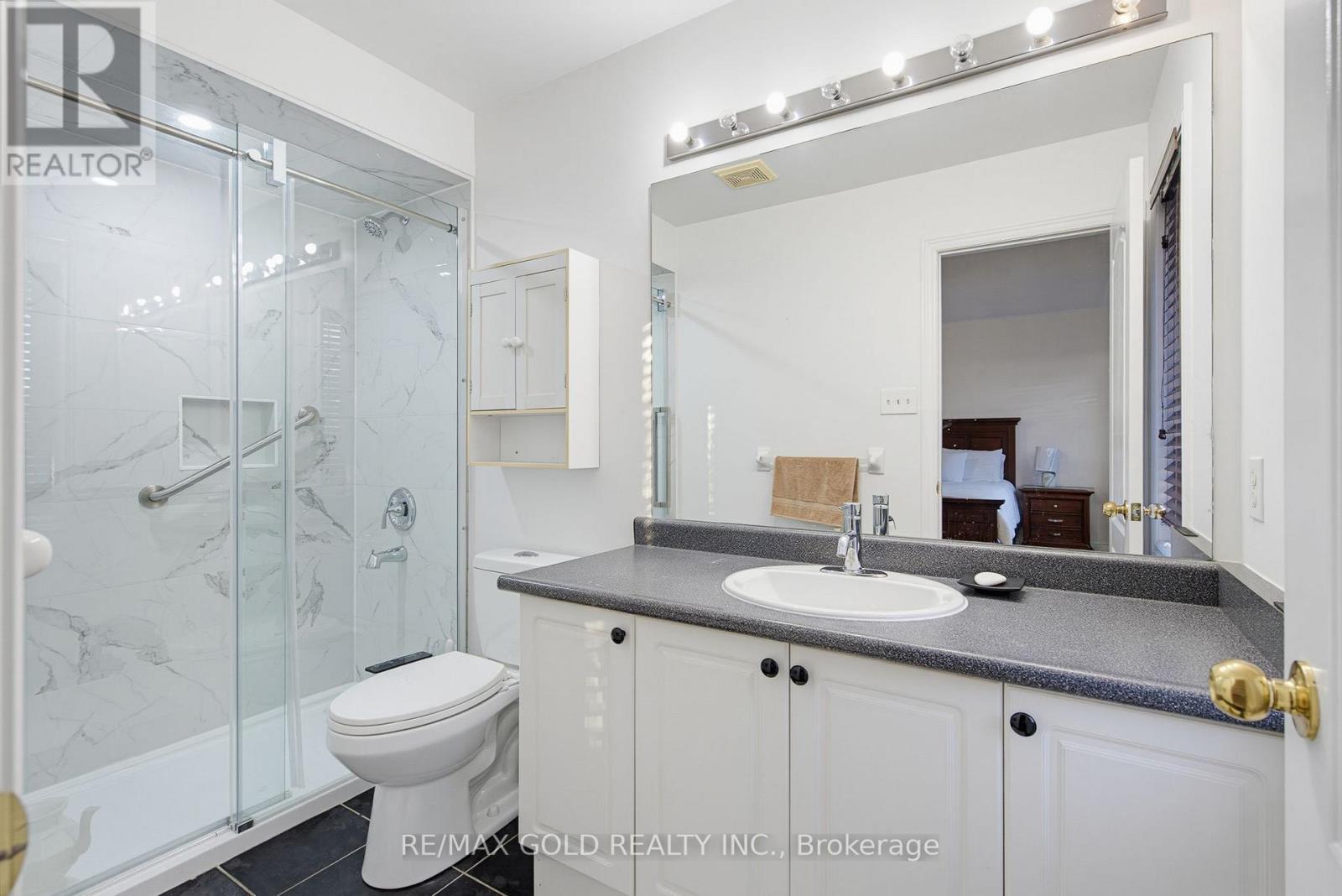 29 Blaketon Court, Brampton, Ontario  L6P 1K7 - Photo 35 - W13819182