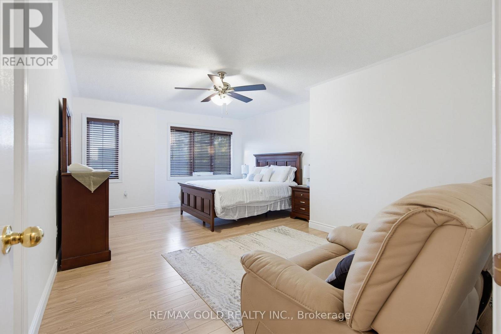 29 Blaketon Court, Brampton, Ontario  L6P 1K7 - Photo 33 - W13819182