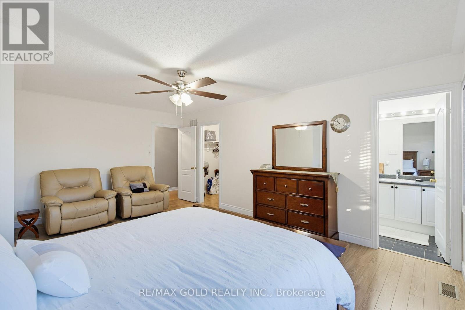 29 Blaketon Court, Brampton, Ontario  L6P 1K7 - Photo 34 - W13819182