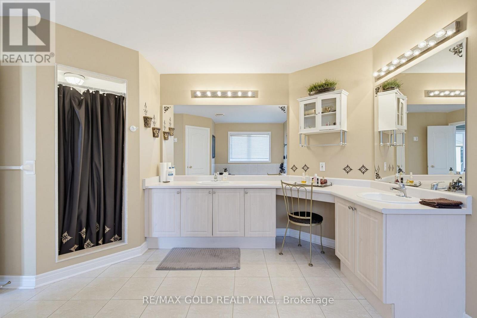 29 Blaketon Court, Brampton, Ontario  L6P 1K7 - Photo 24 - W13819182