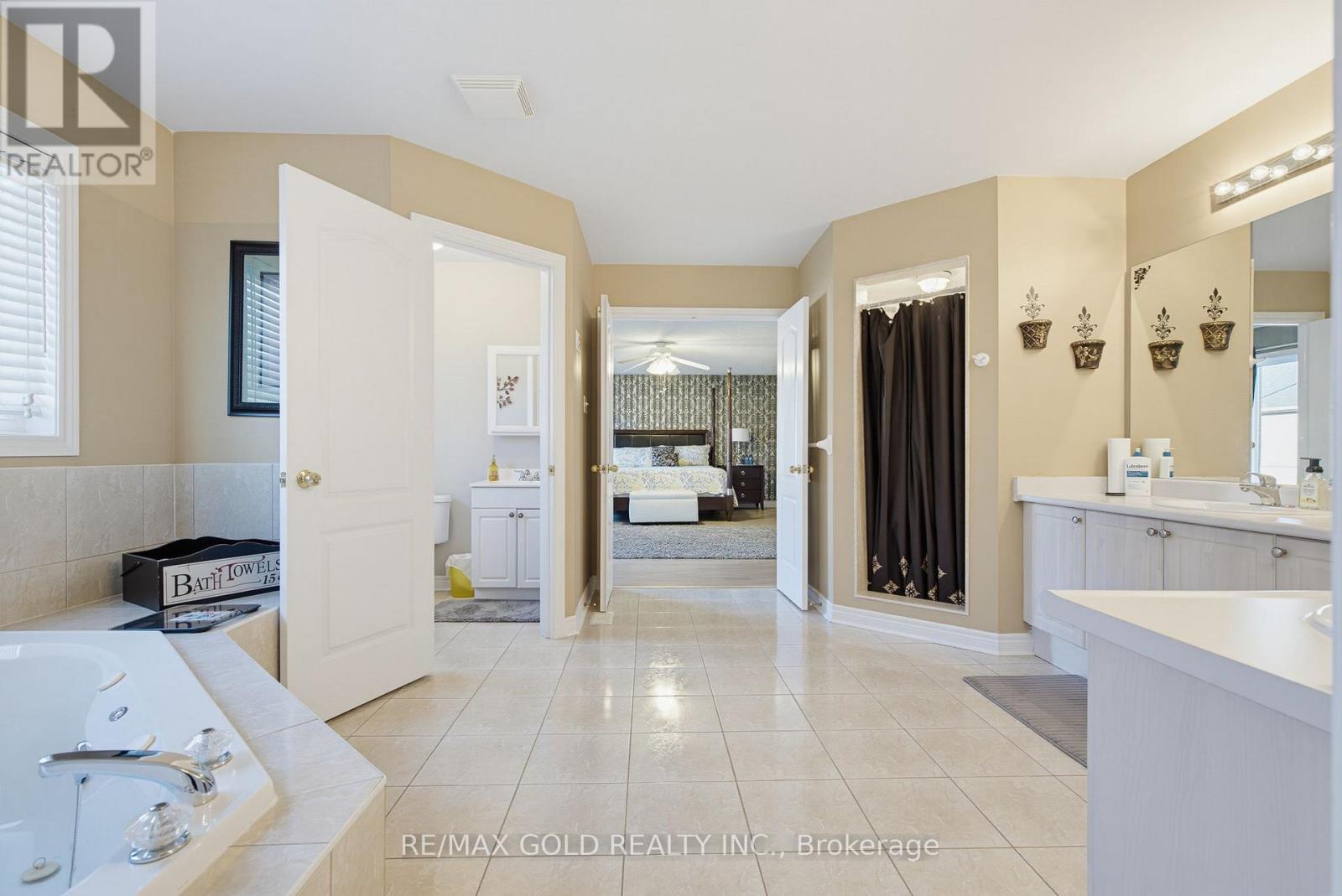 29 Blaketon Court, Brampton, Ontario  L6P 1K7 - Photo 25 - W13819182