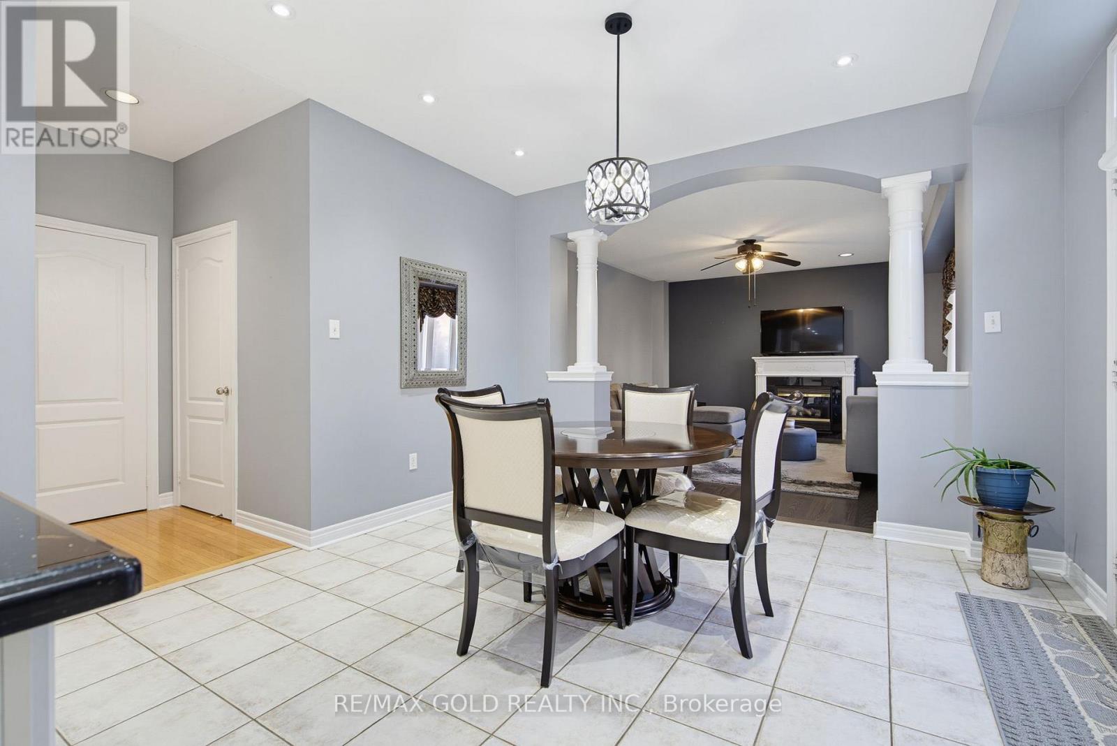 29 Blaketon Court, Brampton, Ontario  L6P 1K7 - Photo 17 - W13819182