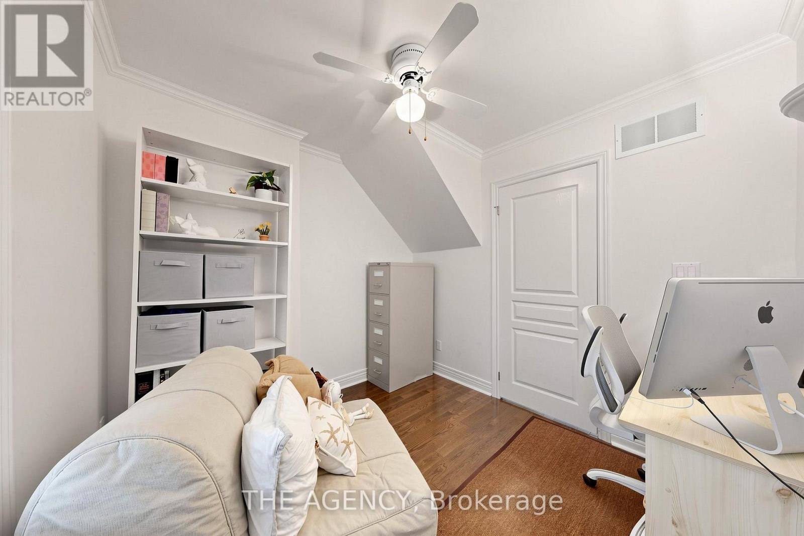 272 Redpath Avenue, Toronto, Ontario  M4P 3H6 - Photo 22 - C13809718
