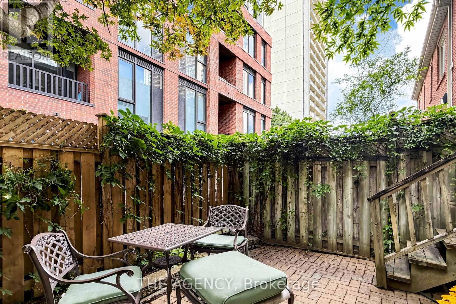 272 Redpath Avenue, Toronto, Ontario  M4P 3H6 - Photo 34 - C13809718