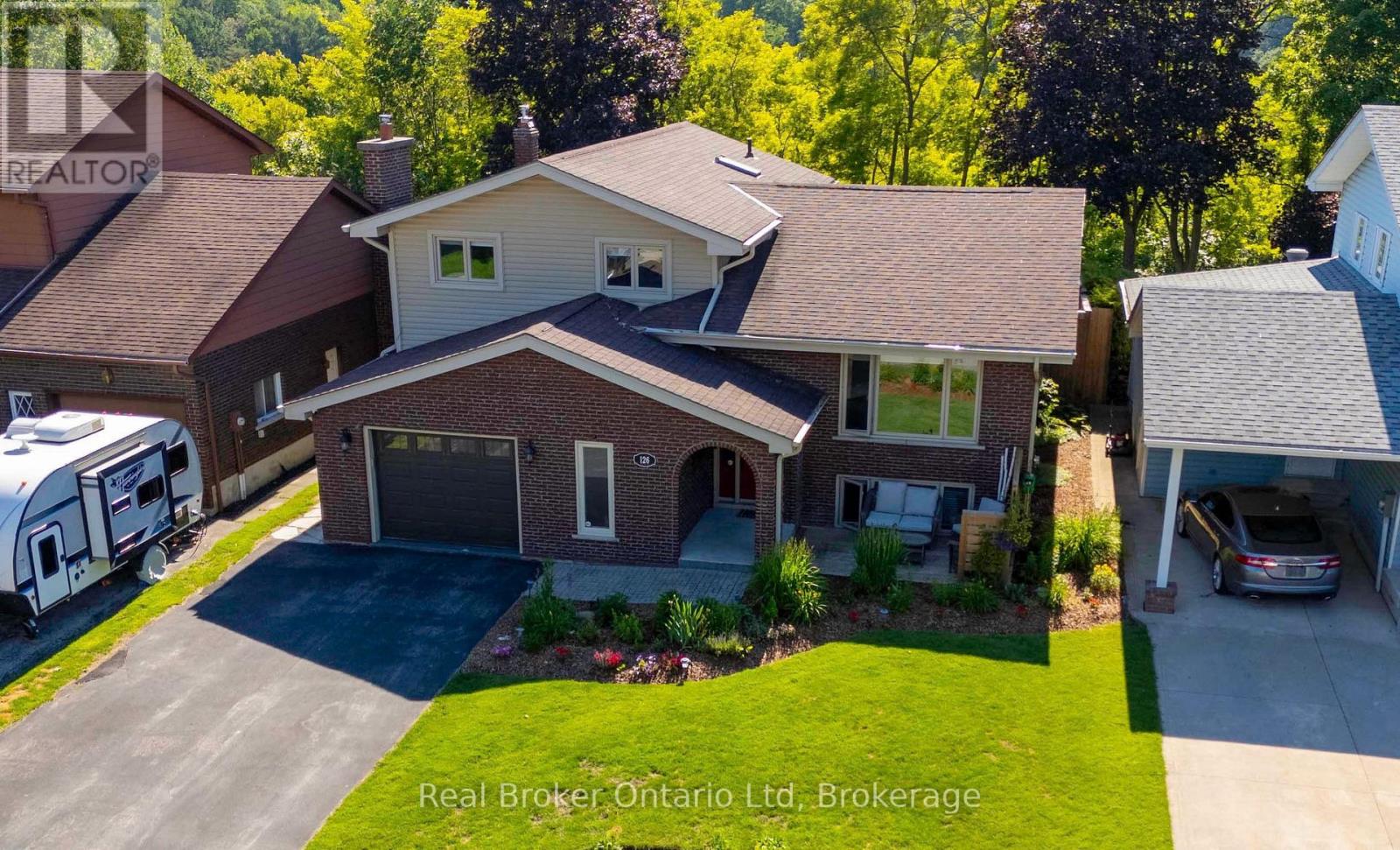 126 5th Avenue E, Owen Sound, Ontario  N4K 6C7 - Photo 2 - X13819228