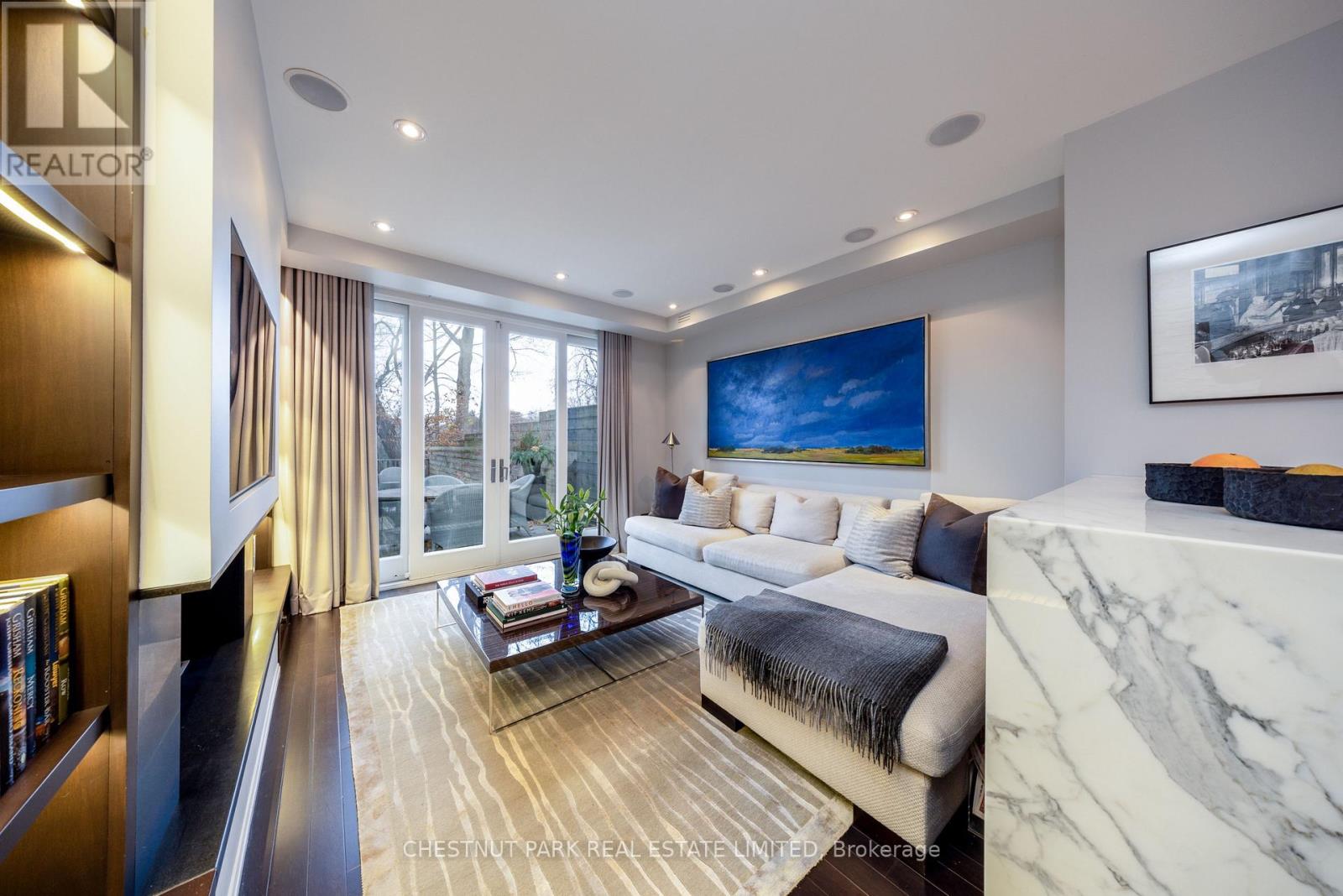 70 Summerhill Gardens, Toronto, Ontario  M4T 1B4 - Photo 8 - C13535582
