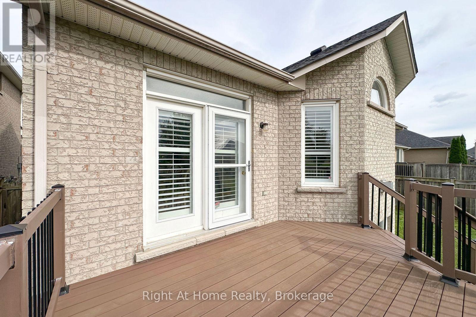 2096 Stornoway Street, Oshawa, Ontario  L1L 1C3 - Photo 30 - E13819104