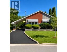 23 PERCY Court, Hamilton, Ontario
