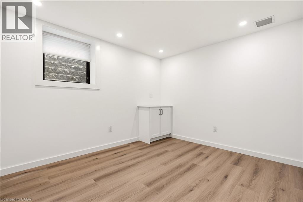 326 Wilson Street E Unit# Room 4, Ancaster, Ontario  L9G 2C2 - Photo 29 - 40865526