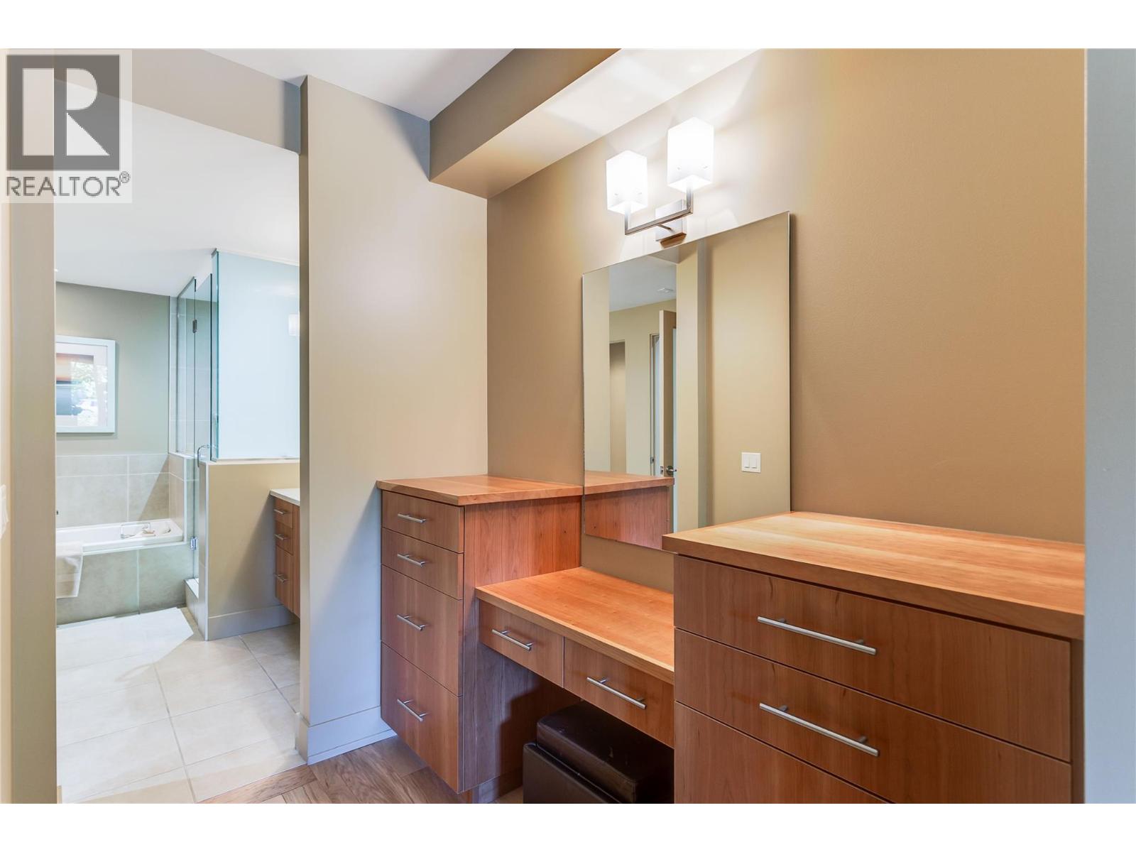 446 West Avenue Unit# 102, Kelowna, British Columbia  V1Y 4Z2 - Photo 18 - 10400860