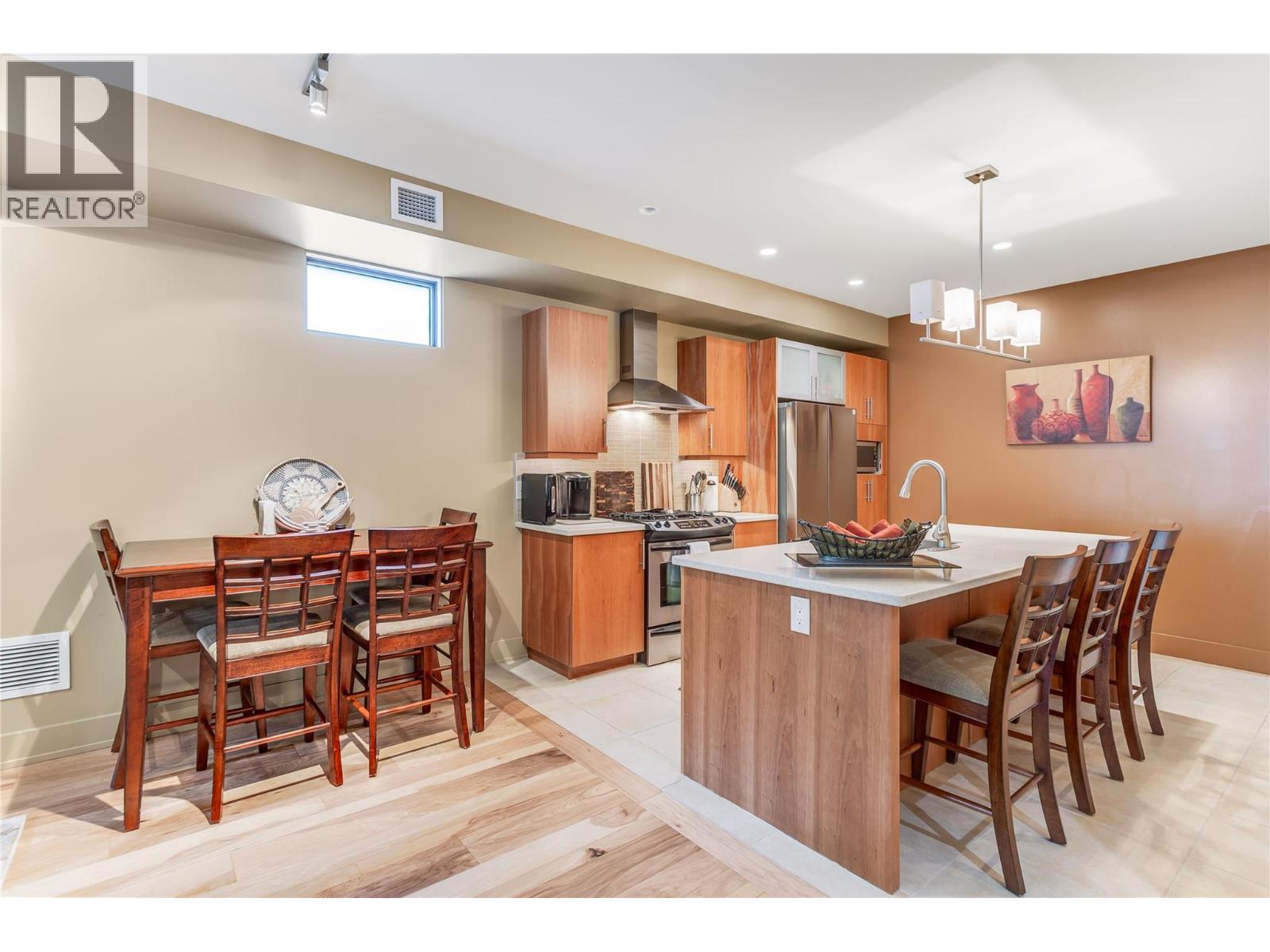 446 West Avenue Unit# 102, Kelowna, British Columbia  V1Y 4Z2 - Photo 8 - 10400860