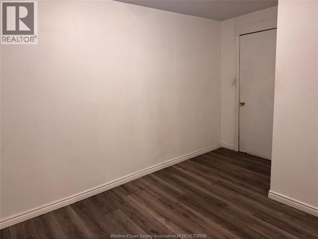 58 Talbot St N Unit# 2, Essex, Ontario  N8M 1A2 - Photo 3 - 26023421
