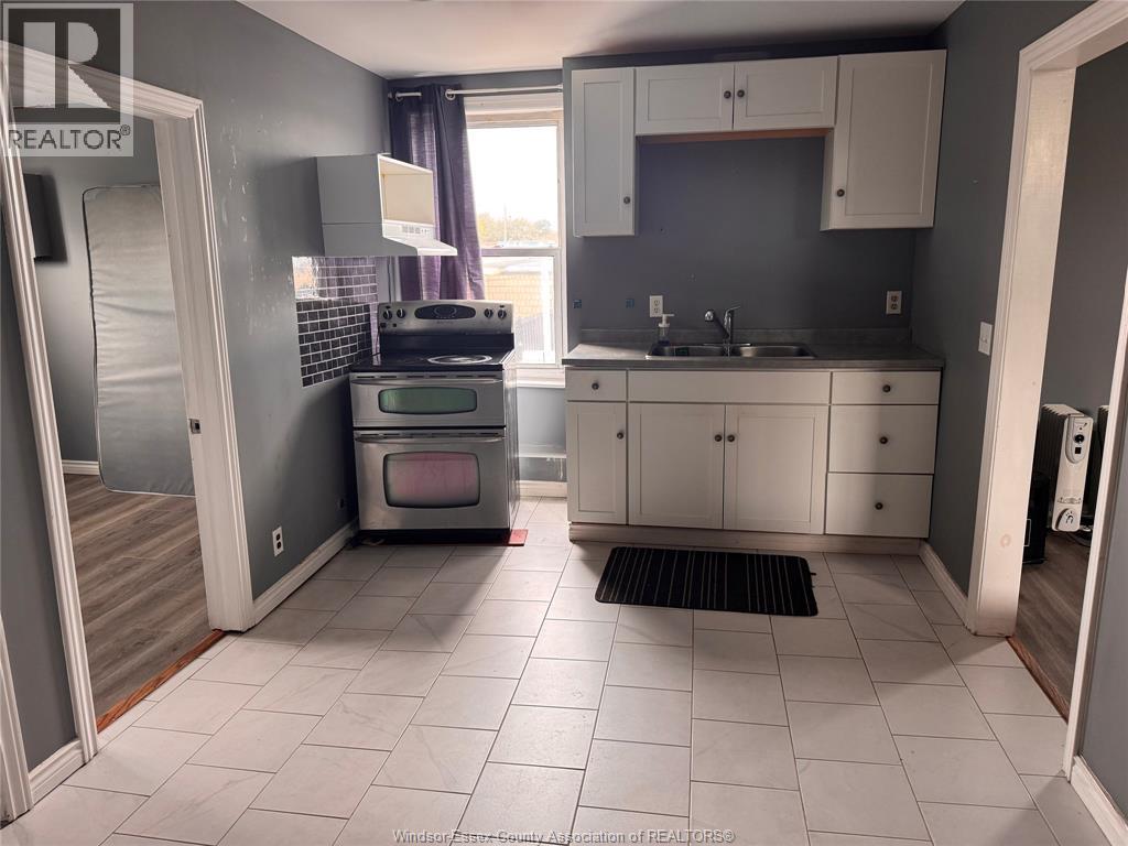 58 Talbot St N Unit# 2, Essex, Ontario  N8M 1A2 - Photo 9 - 26023421