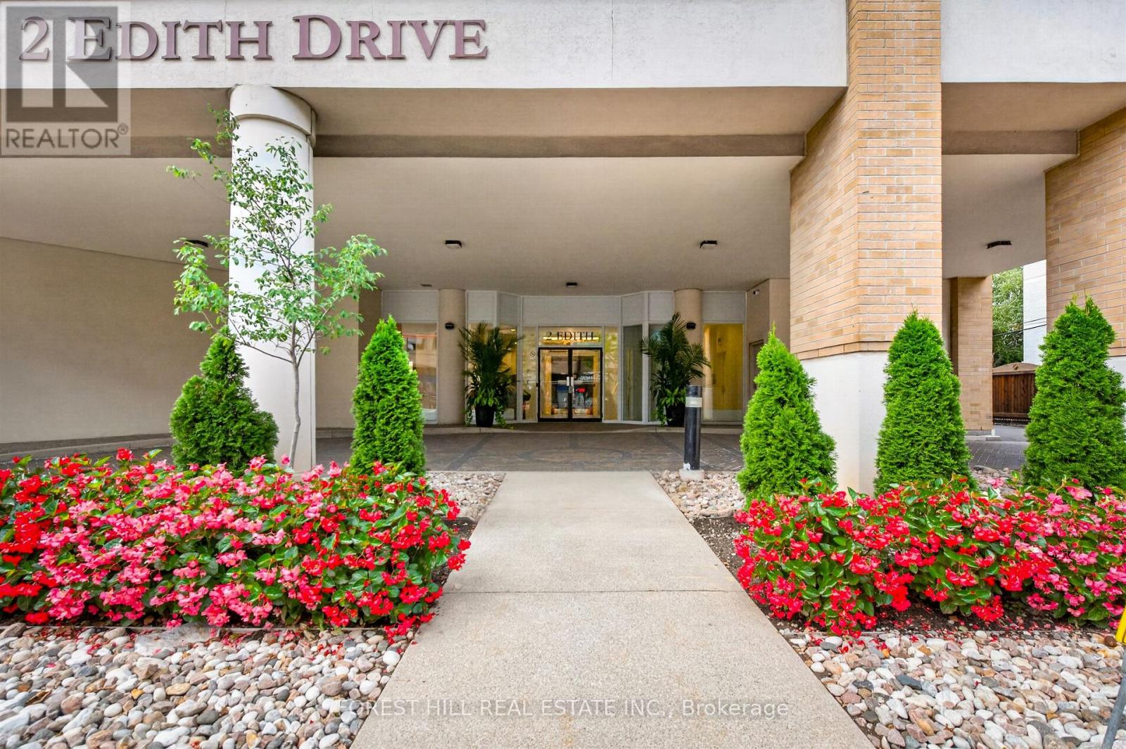 508 - 2 Edith Drive, Toronto, Ontario  M4R 2H7 - Photo 4 - C13817882