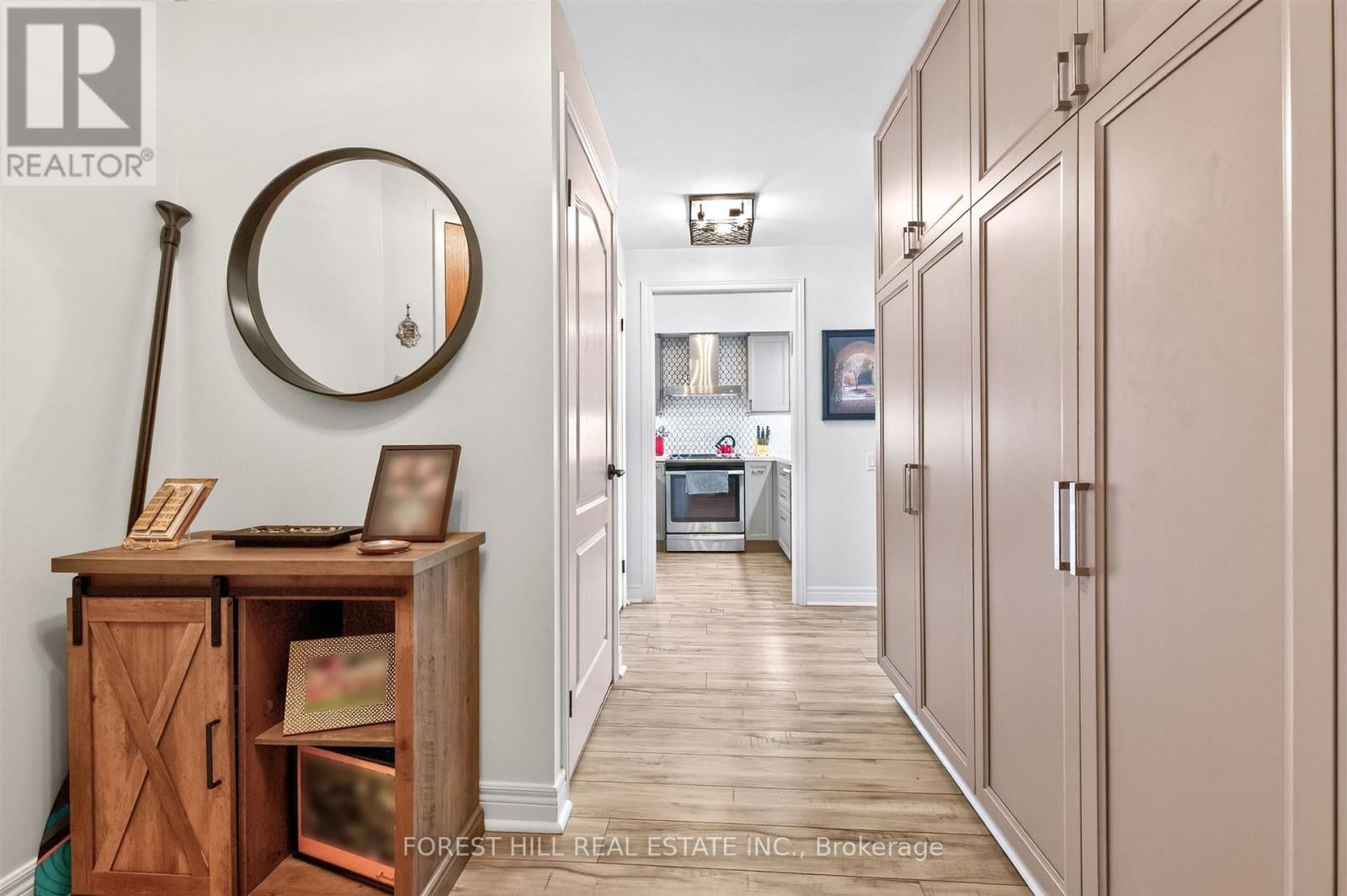 508 - 2 Edith Drive, Toronto, Ontario  M4R 2H7 - Photo 8 - C13817882