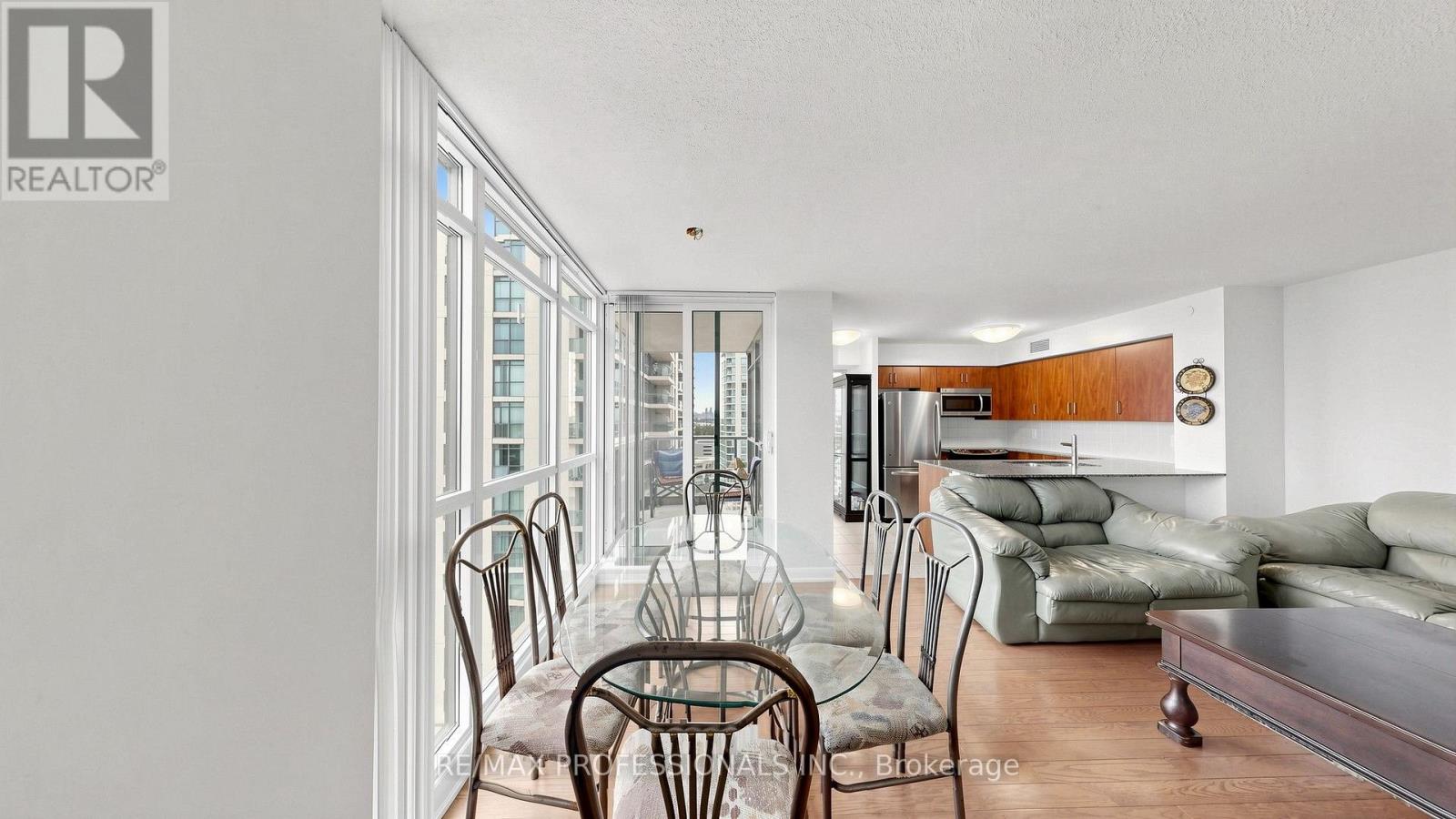 1710 - 205 Sherway Gardens Road, Toronto, Ontario M9C 0A5 - Photo 16 - W13816832
