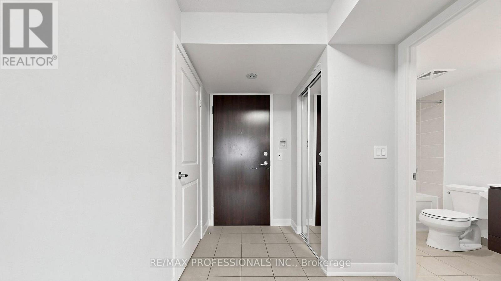1710 - 205 Sherway Gardens Road, Toronto, Ontario M9C 0A5 - Photo 41 - W13816832