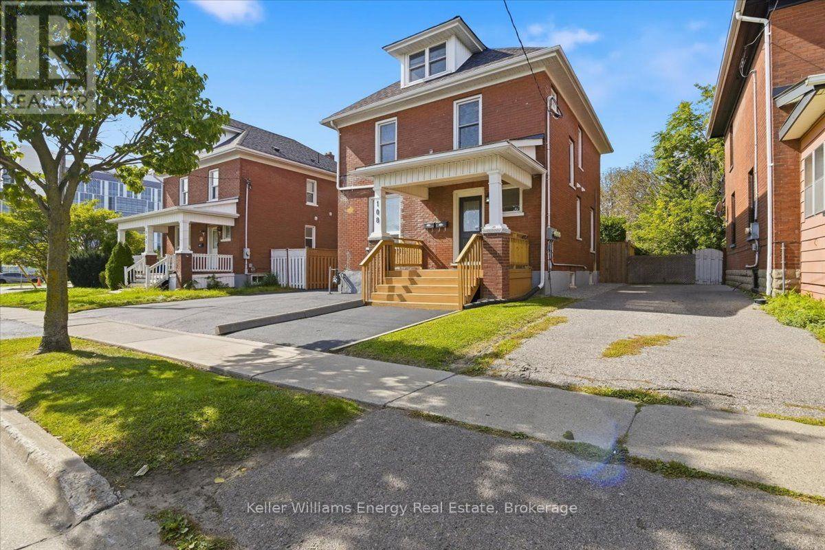 108 Division Street, Oshawa, Ontario  L1G 5M1 - Photo 2 - E13819914