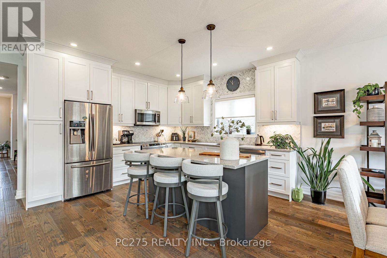 9 Foxborough Place, Thames Centre, Ontario  N0M 2P0 - Photo 17 - X13820040