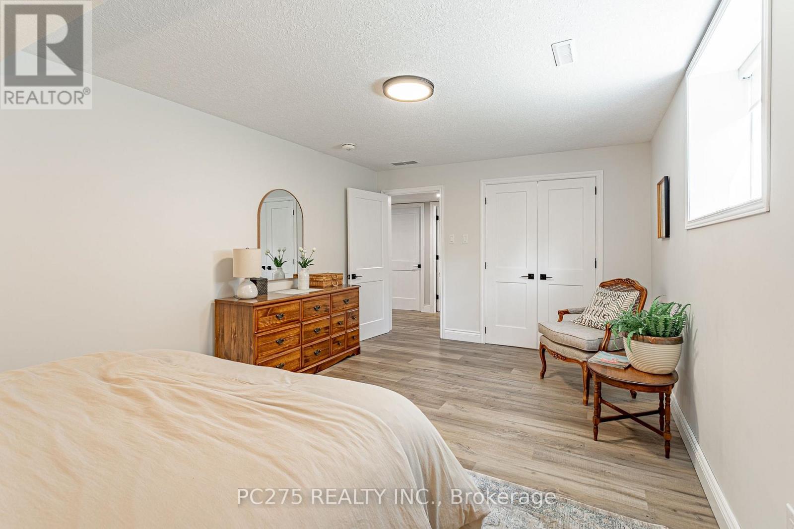 9 Foxborough Place, Thames Centre, Ontario  N0M 2P0 - Photo 34 - X13820040