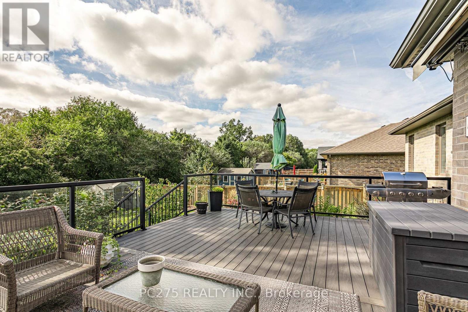 9 Foxborough Place, Thames Centre, Ontario  N0M 2P0 - Photo 43 - X13820040