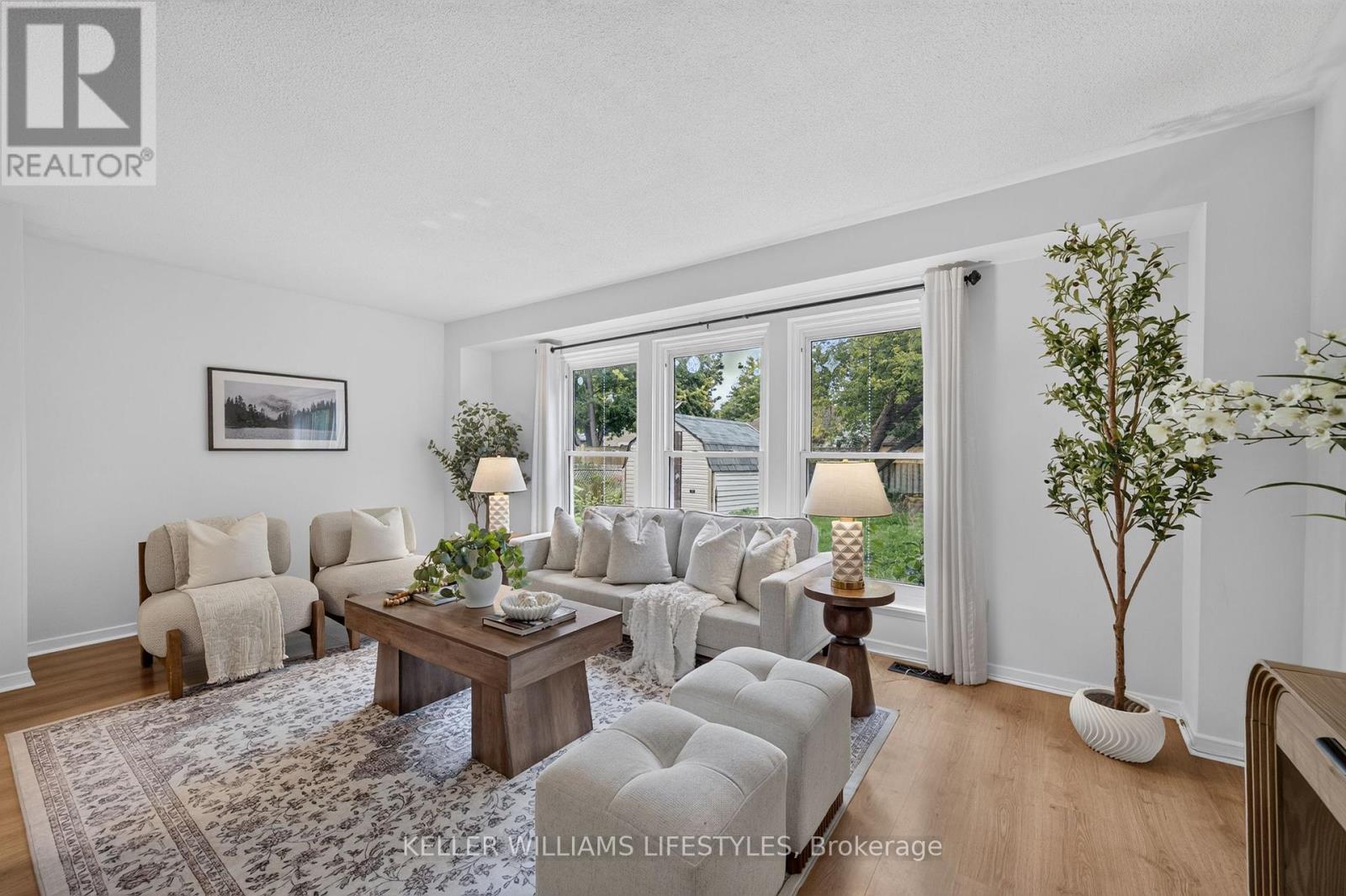 1024 Jalna Boulevard, London South, Ontario  N6E 2M1 - Photo 2 - X13820068