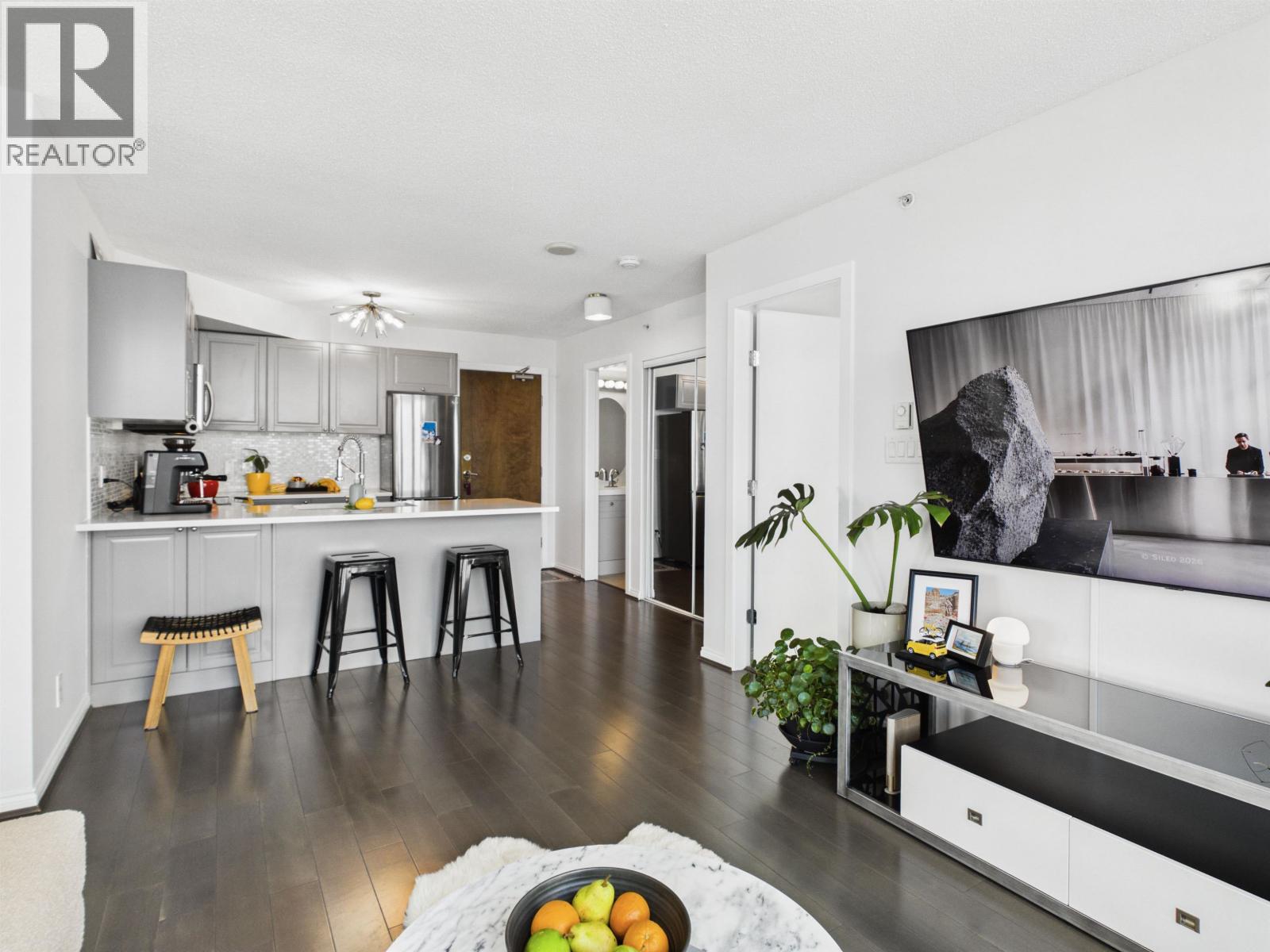 2208 550 Taylor Street, Vancouver, British Columbia V6B 1R1 - Photo 12 - R3166263