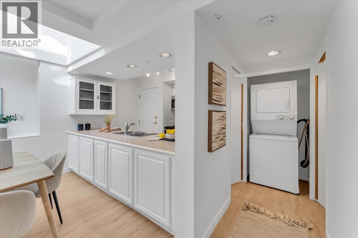 1939 W 12th Avenue, Vancouver, British Columbia  V6J 2G1 - Photo 17 - R3168453