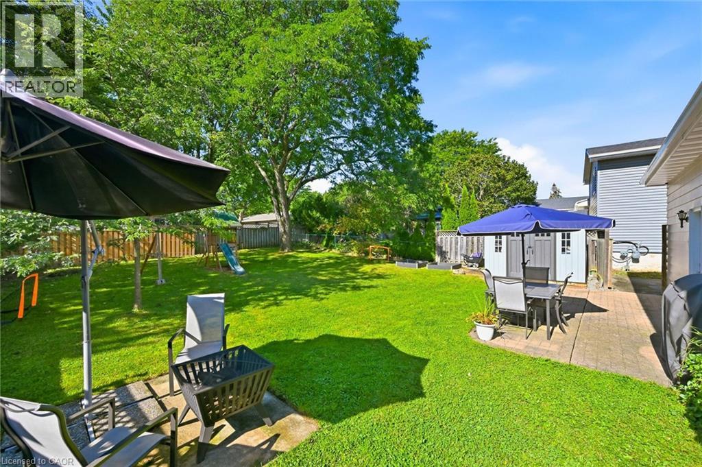 2120 CAVENDISH Drive photo 39