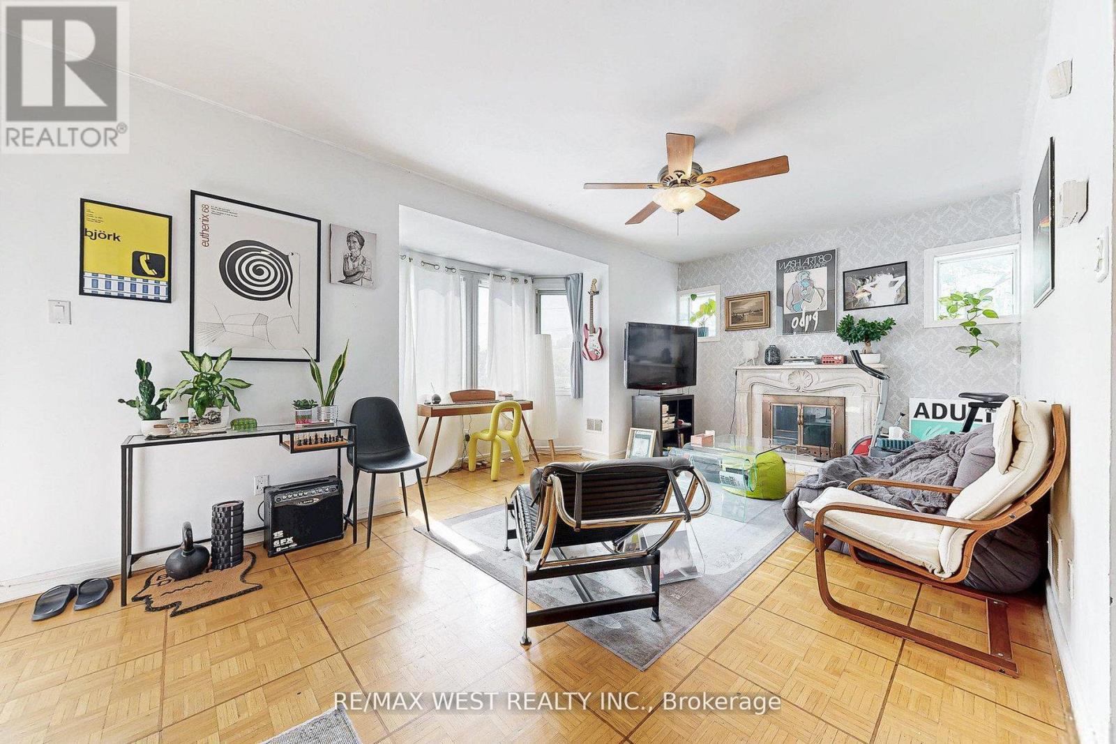 52 Heydon Park Road, Toronto, Ontario  M6J 2C8 - Photo 18 - C13819852