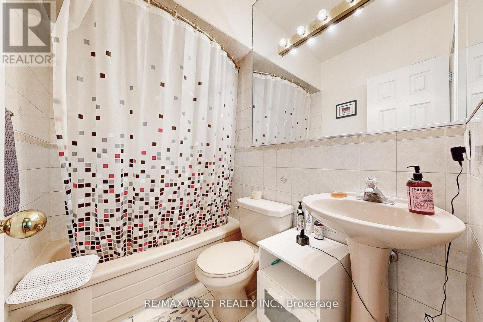 52 Heydon Park Road, Toronto, Ontario  M6J 2C8 - Photo 27 - C13819852
