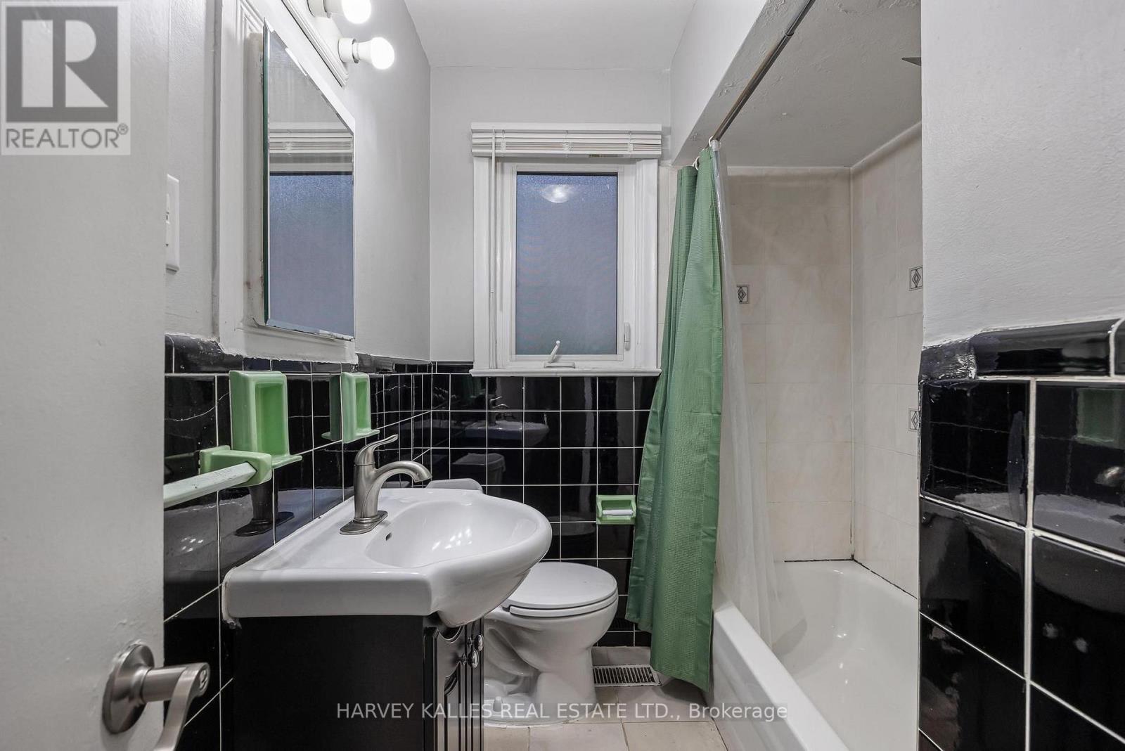 Main - 128 Bogert Avenue, Toronto, Ontario  M2N 1K8 - Photo 10 - C13819858