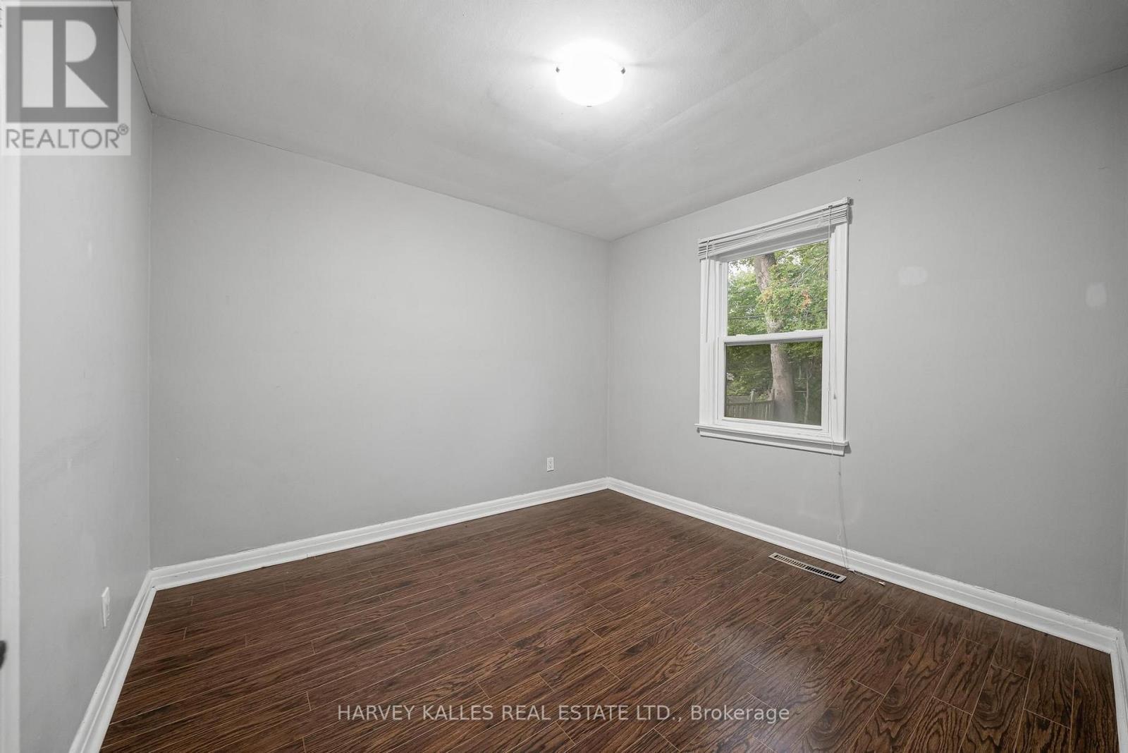 Main - 128 Bogert Avenue, Toronto, Ontario  M2N 1K8 - Photo 13 - C13819858