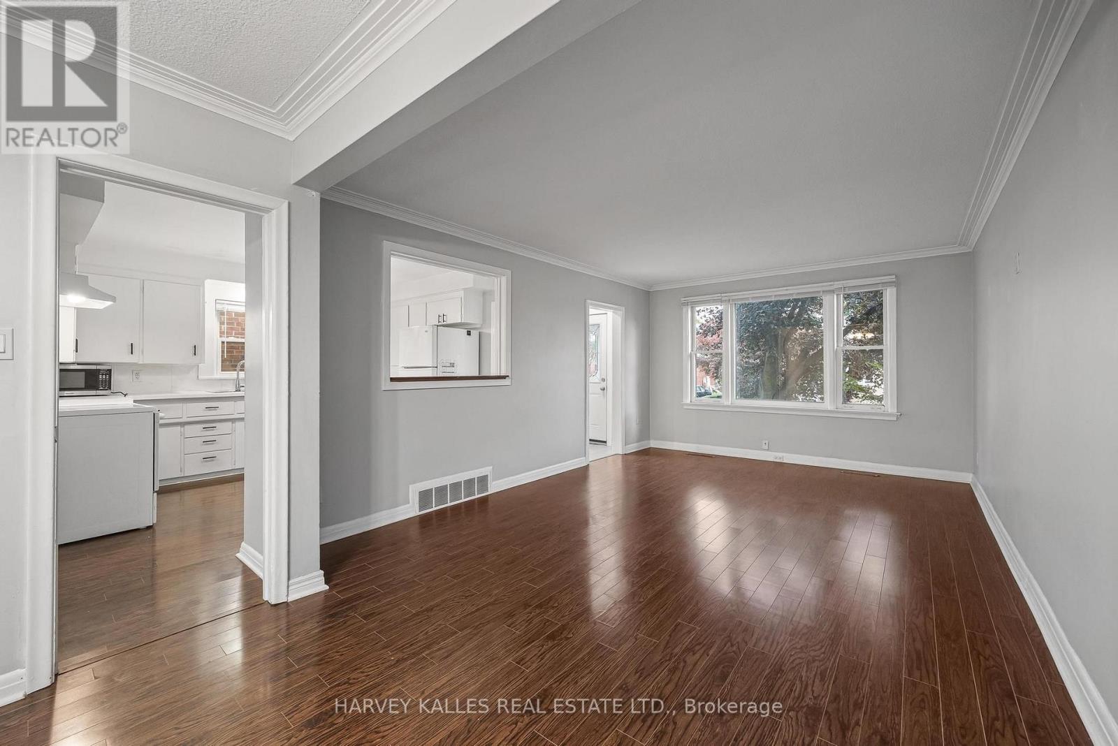 Main - 128 Bogert Avenue, Toronto, Ontario  M2N 1K8 - Photo 5 - C13819858