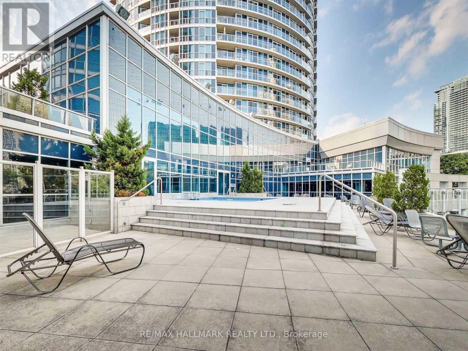 402 - 218 Queens Quay W, Toronto, Ontario  M5J 2Y6 - Photo 31 - C13819912