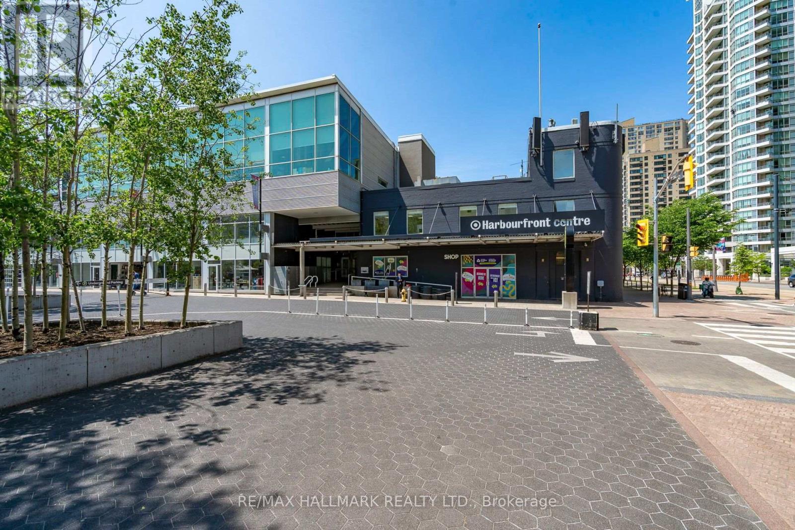 402 - 218 Queens Quay W, Toronto, Ontario  M5J 2Y6 - Photo 35 - C13819912