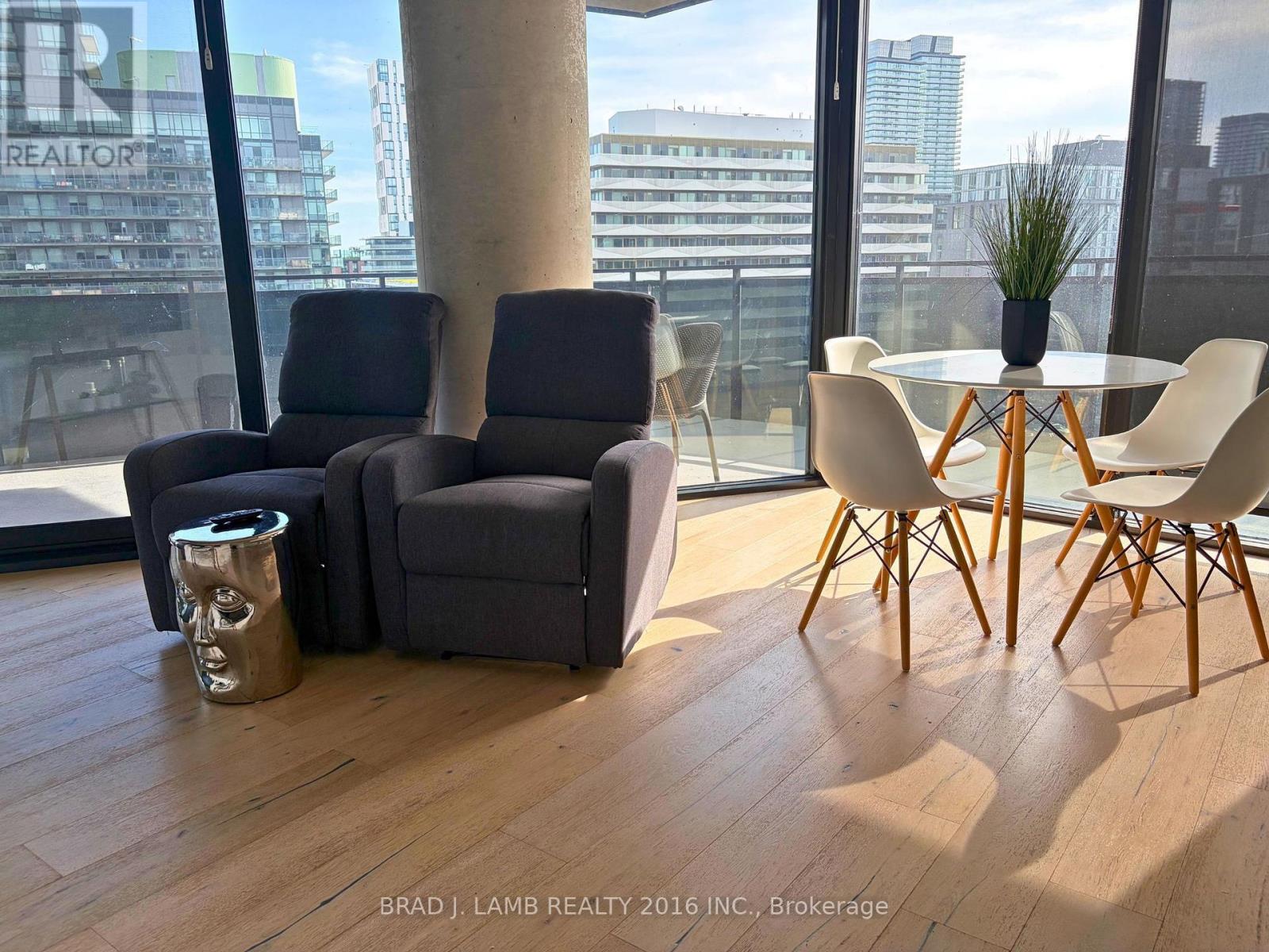 604 - 21 Lawren Harris Square, Toronto, Ontario  M5A 0T4 - Photo 5 - C13819950