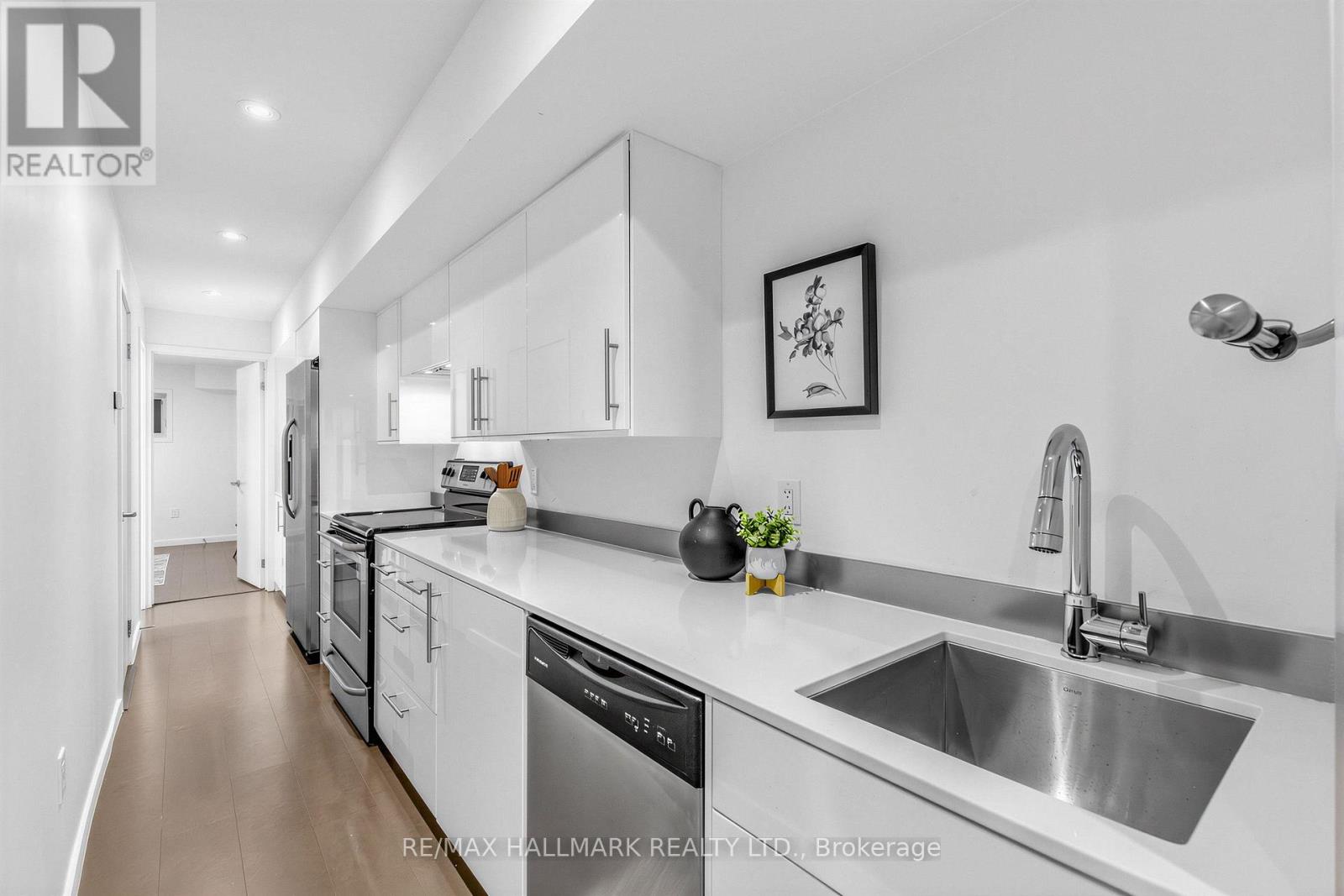 251 Roxton Road, Toronto, Ontario  M6G 3R1 - Photo 31 - C13819976