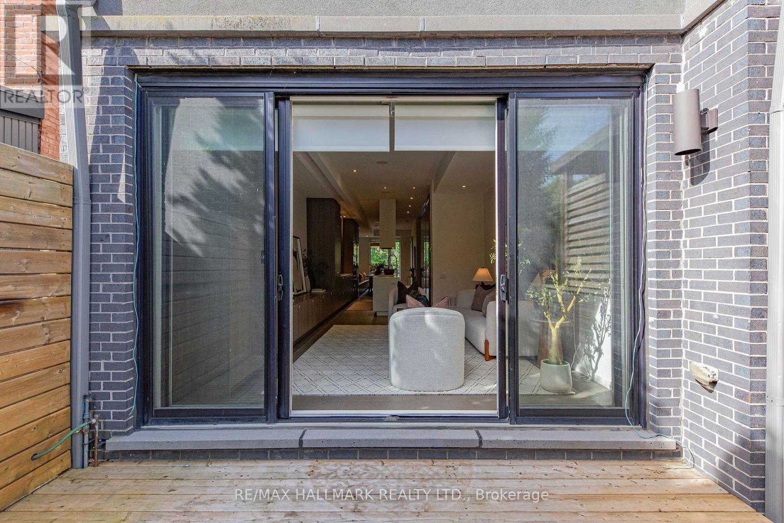 251 Roxton Road, Toronto, Ontario  M6G 3R1 - Photo 37 - C13819976