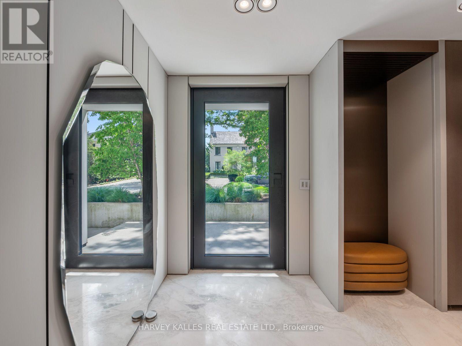 75 Ardwold Gate, Toronto, Ontario  M5R 2W1 - Photo 3 - C13820026