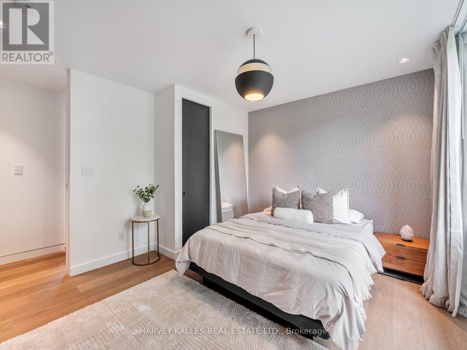 75 Ardwold Gate, Toronto, Ontario  M5R 2W1 - Photo 37 - C13820026