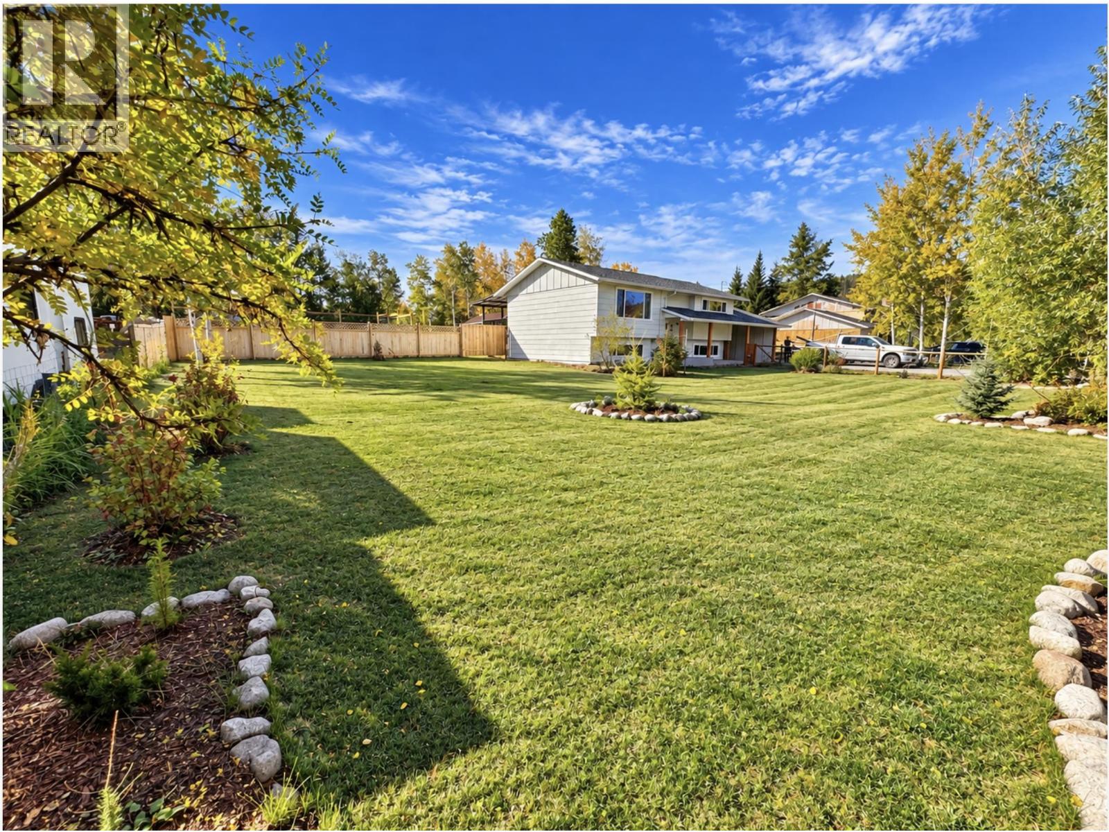 6494 Grey Crescent, Horse Lake, British Columbia  V0K 2E3 - Photo 5 - R3168721