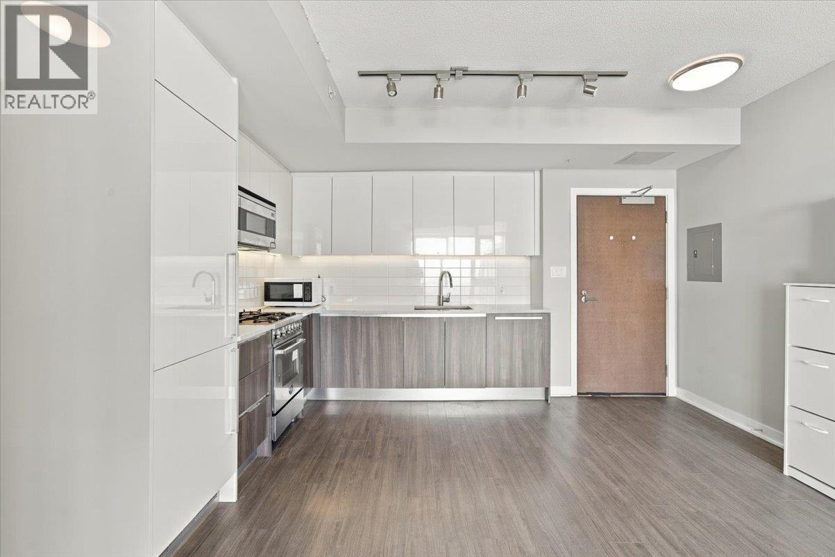 3708 4900 Lennox Lane, Burnaby, British Columbia  V5H 0G9 - Photo 7 - R3168616